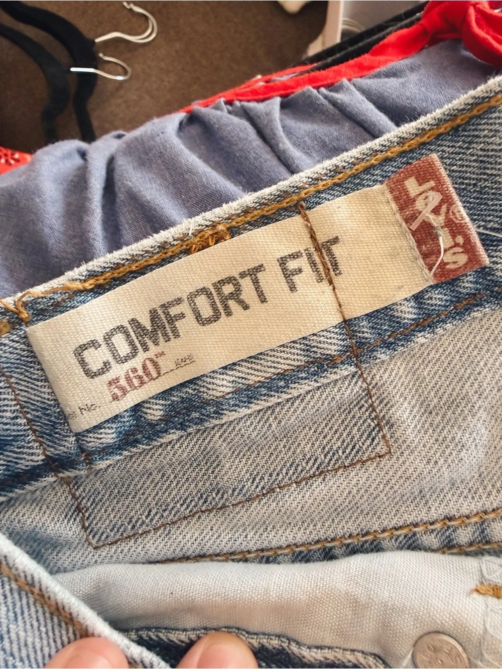 Light Wash Levi Denim Cutoff Shorts